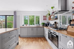 Photo 10- click for photo gallery